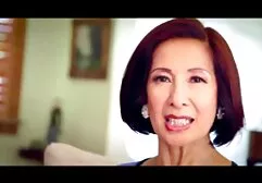 ผมบลอนด์นอนสำหรับไวน์ปวดหัวปั่นกัน วี ดี หนัง โป้